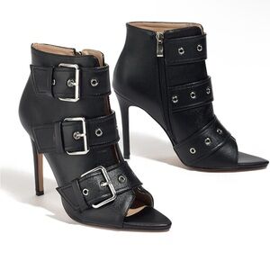 Stylish Black Buckle Ankle Boots Black bratz doll heels ( worn once )